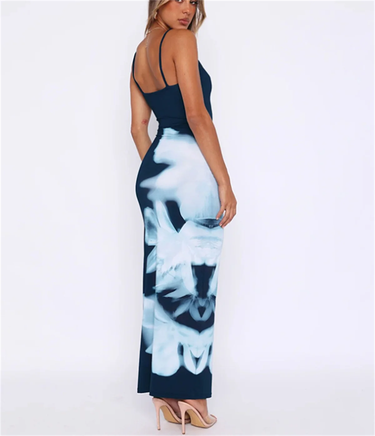 Summer Maxi Dress for Women – New Print, Sleeveless, Backless, Sexy, Straight Fit. Perfect for Casual Wear, Street Style, Clubs, or Elegant Parties