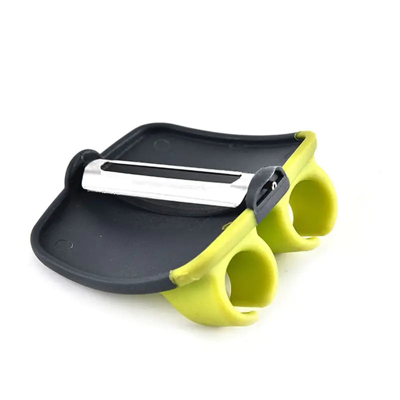 Multi-functional Vegetable Fruit Peeler Finger Peeler Vegetable Hand Peeler Hand Palm Fruit Slicer Kitchen Gadget